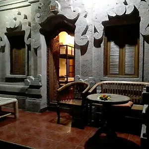  Hostel Uma Kutuh